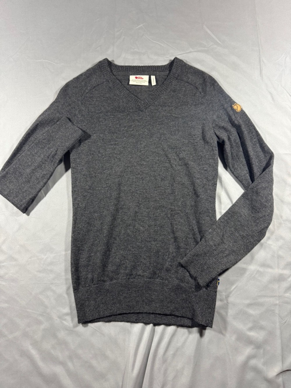 Fjallraven Sweater Womens Small Gray Sormland V Neck Knit Pullover Outdoor